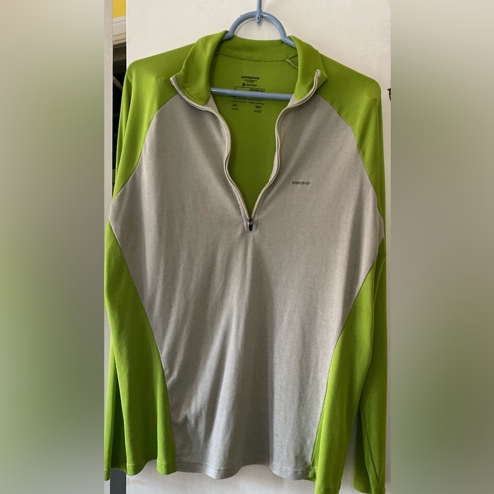 Patagonia Pullover With Half Zipper.